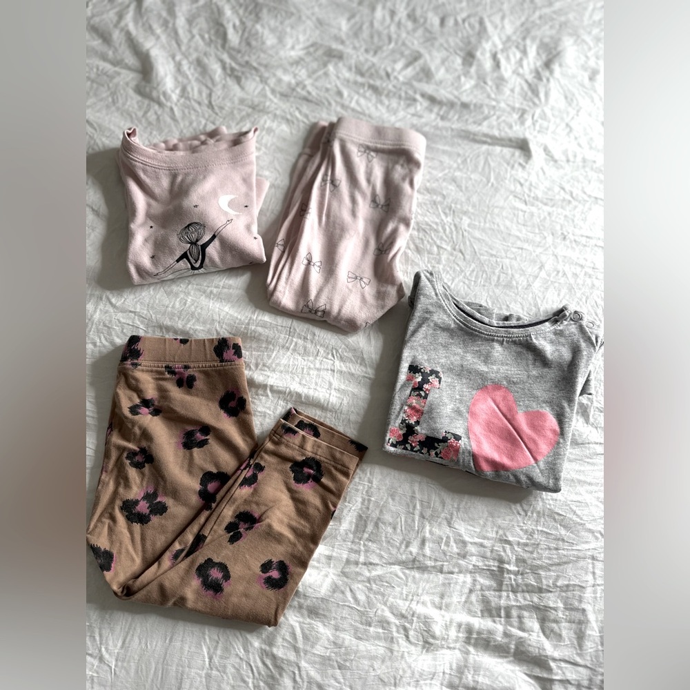 Bundle of little girl clothes size 3T